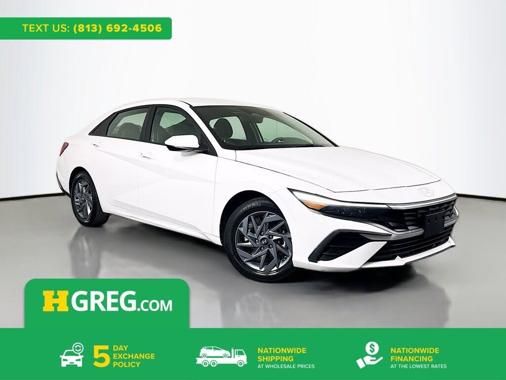 2024 HYUNDAI Elantra