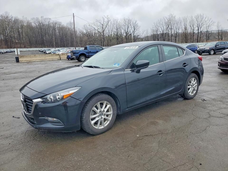 2017 MAZDA Mazda3