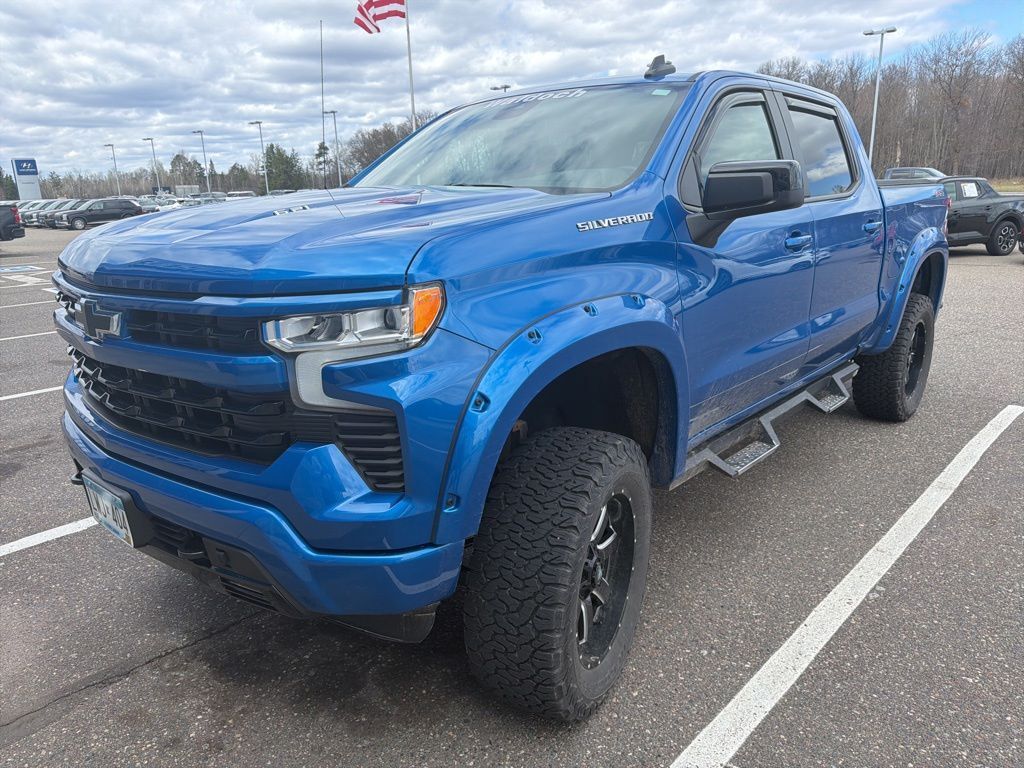 2023 CHEVROLET Silverado
