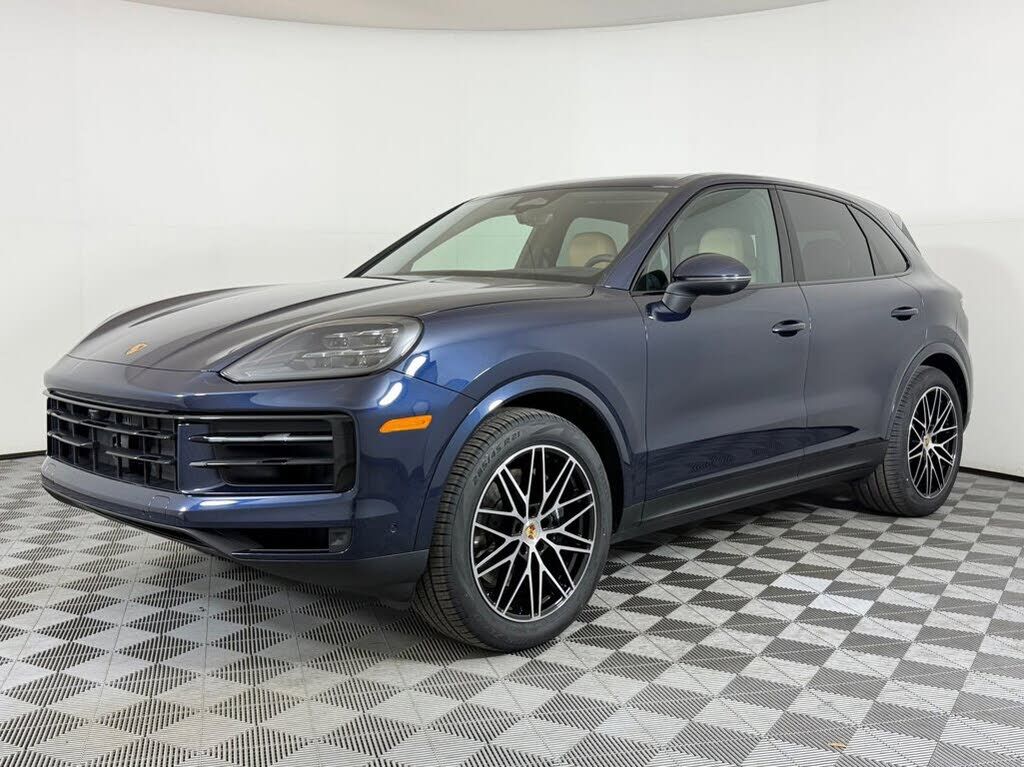 2026 PORSCHE Cayenne