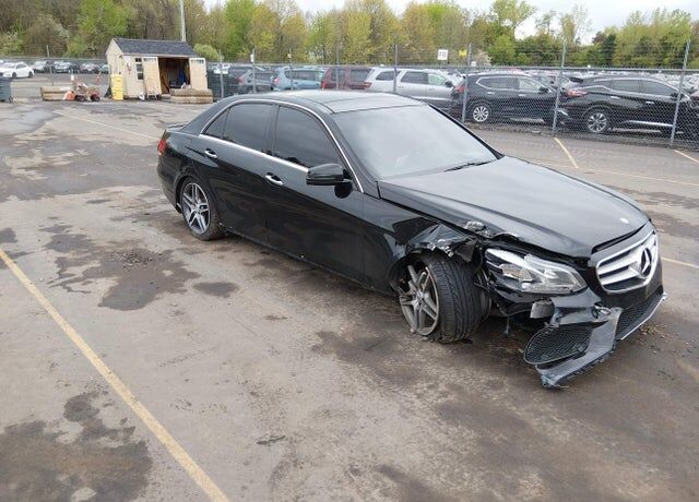 2014 MERCEDES-BENZ E-Class
