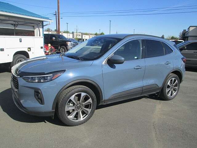 2025 FORD Escape