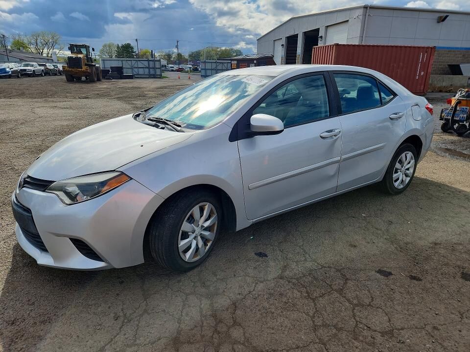 2016 TOYOTA Corolla