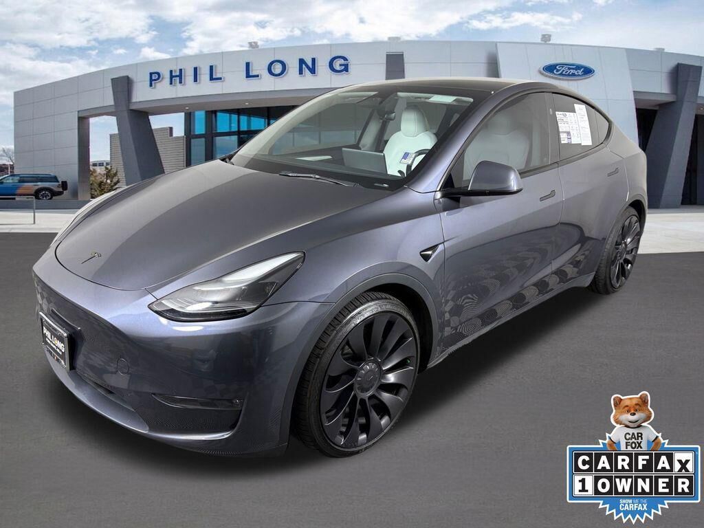 2023 TESLA Model Y