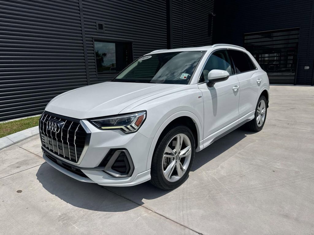 2019 AUDI Q3