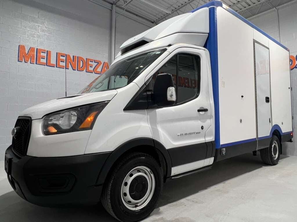 2022 FORD Transit