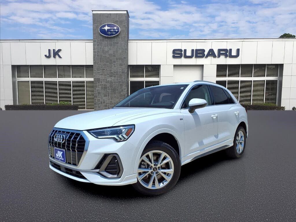 2024 AUDI Q3