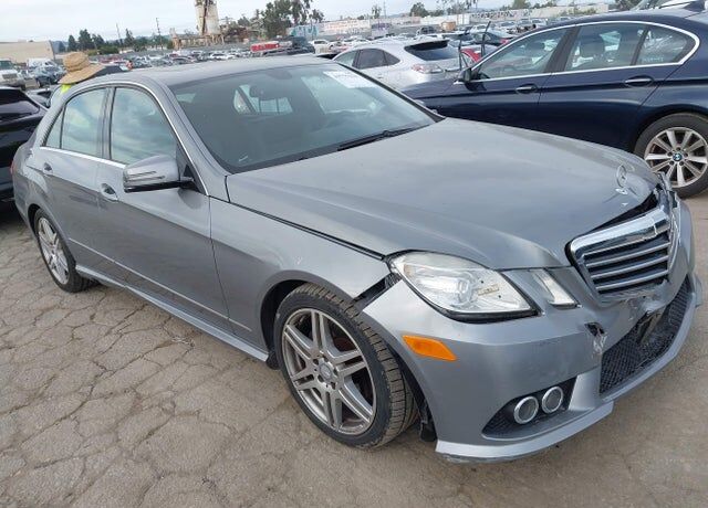 2010 MERCEDES-BENZ E-Class