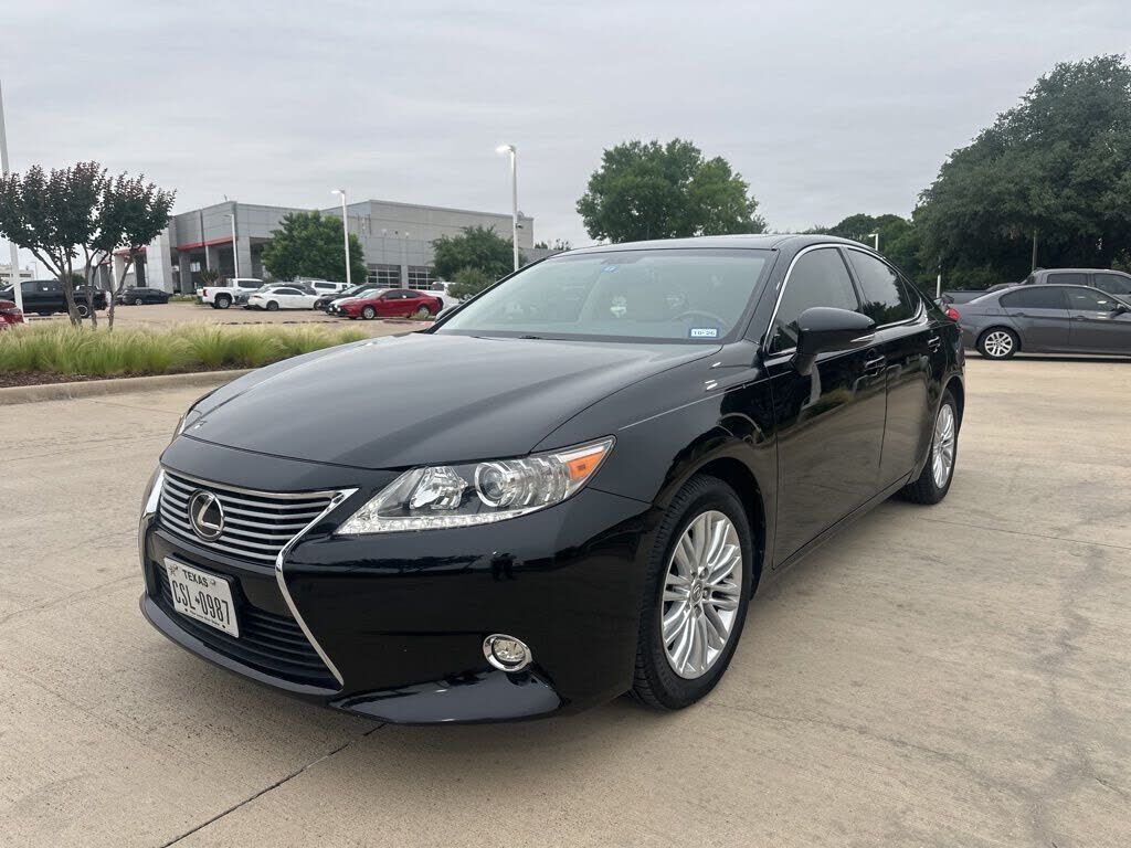 2014 LEXUS ES