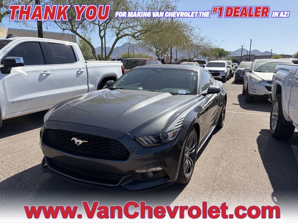 2017 FORD Mustang
