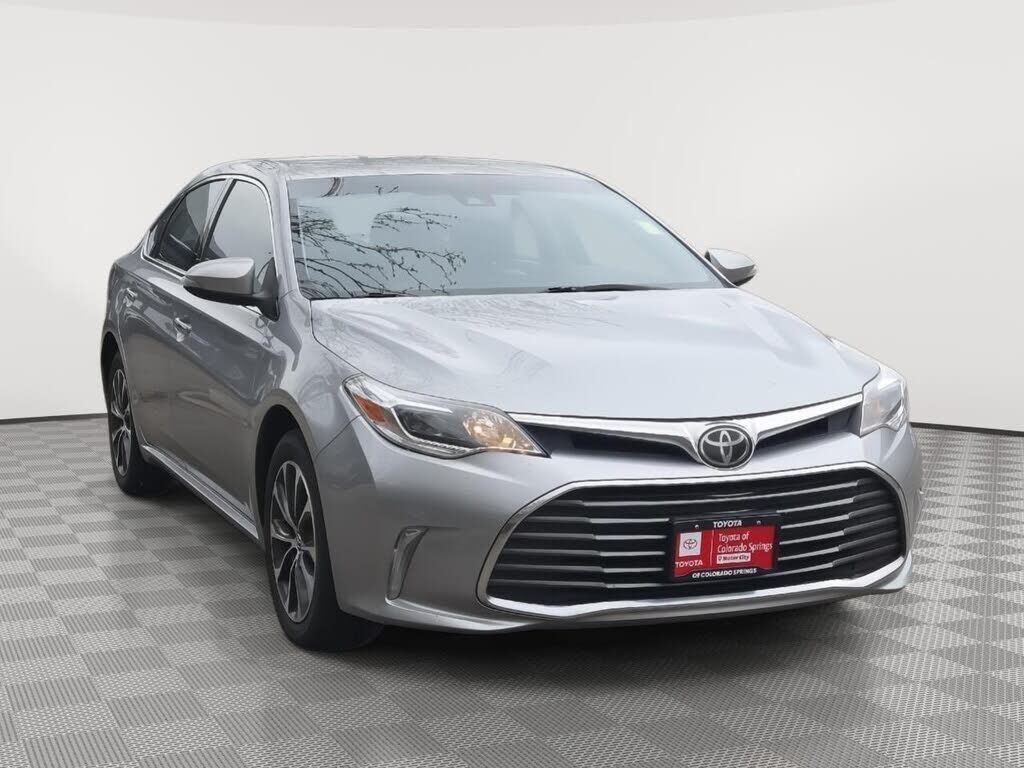 2018 TOYOTA Avalon
