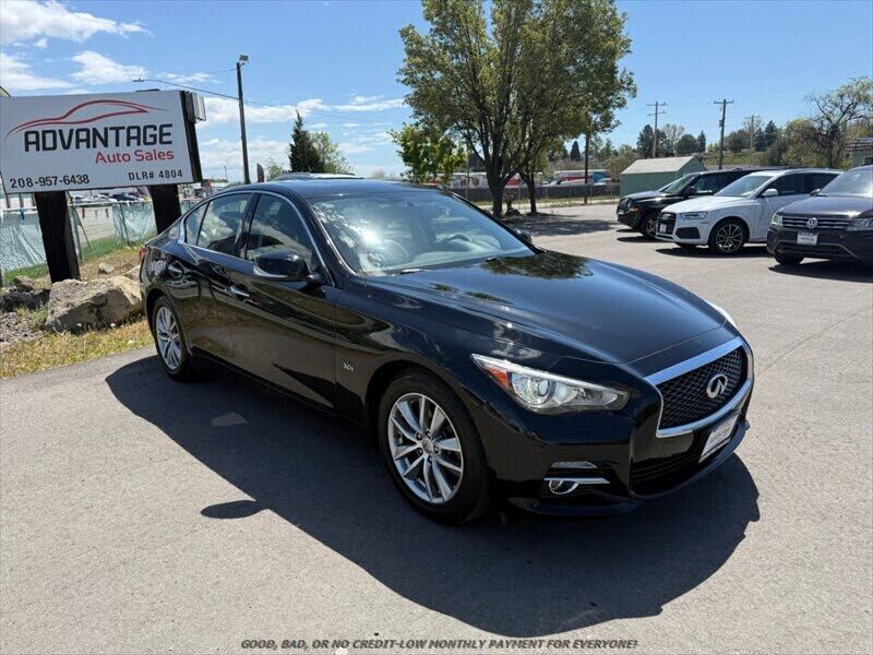 2017 INFINITI Q50
