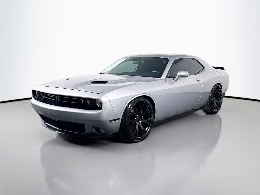 2016 DODGE Challenger