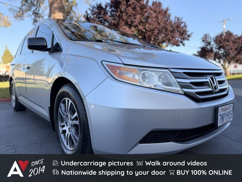 2011 HONDA Odyssey