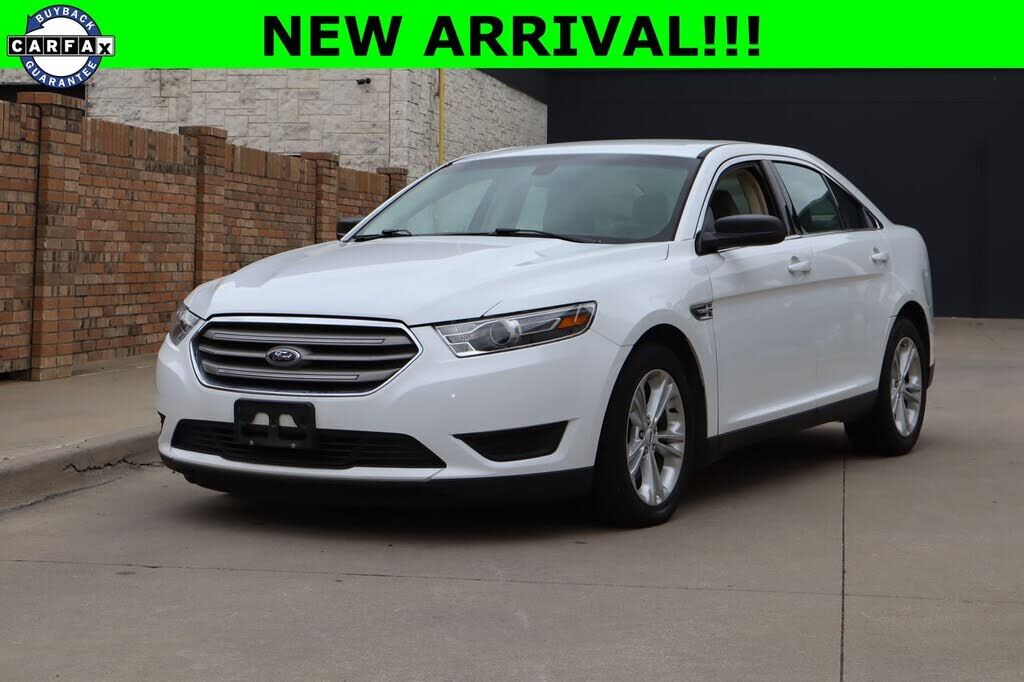 2018 FORD Taurus