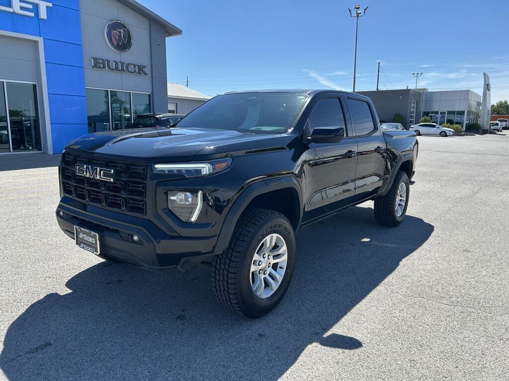 2023 GMC Canyon