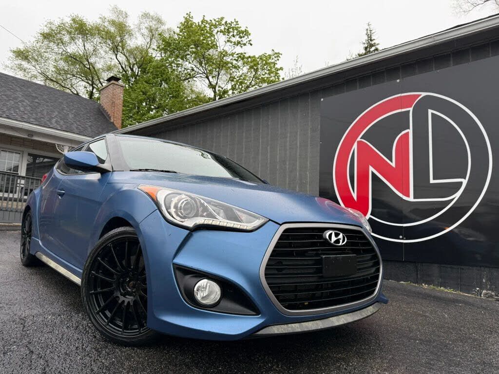 2016 HYUNDAI Veloster