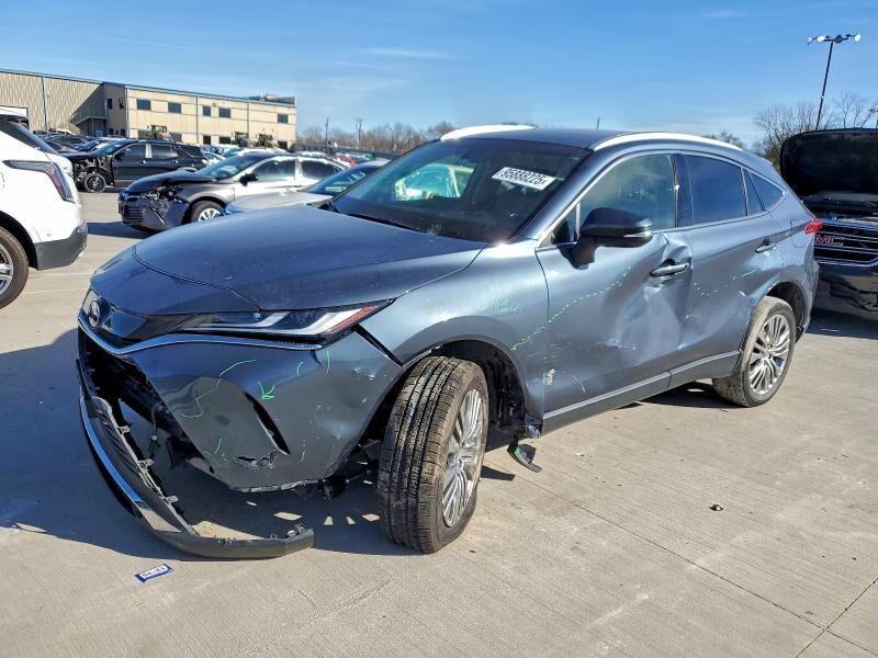 2022 TOYOTA Venza