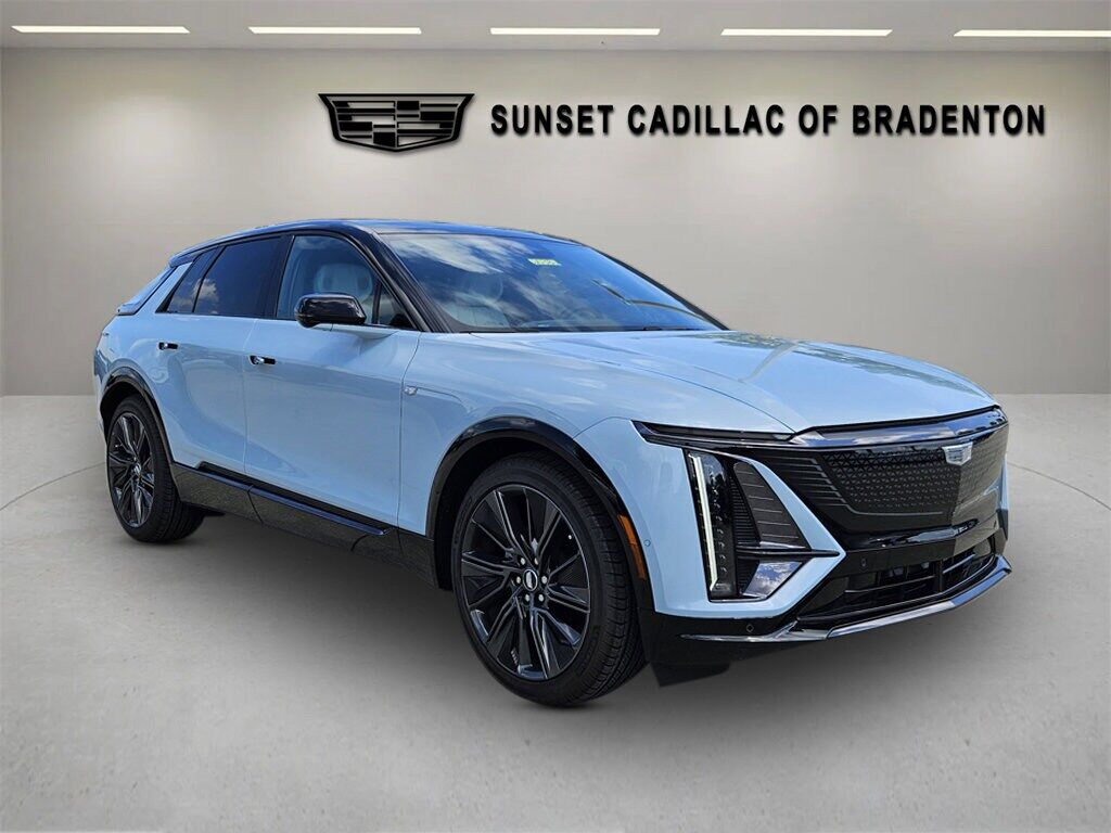 2025 CADILLAC Lyriq