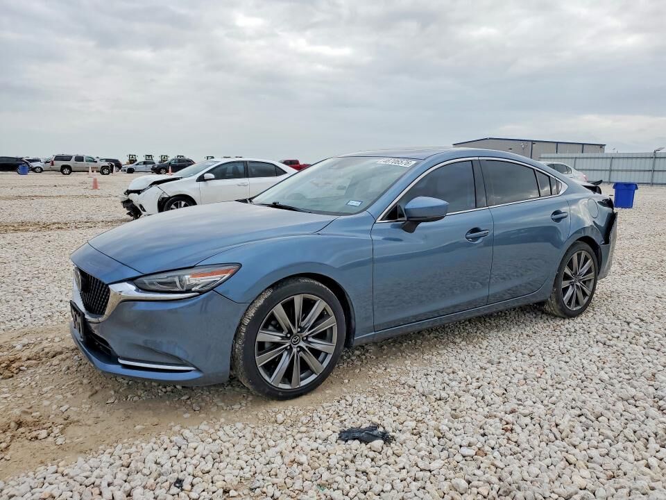2018 MAZDA Mazda6