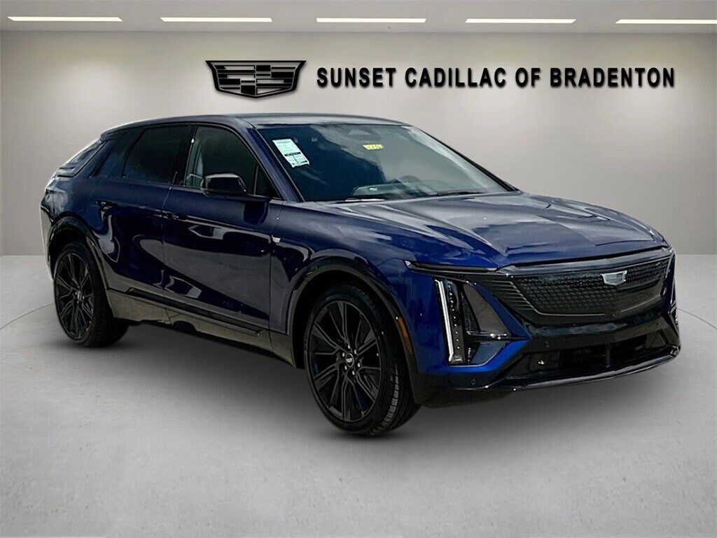 2025 CADILLAC Lyriq