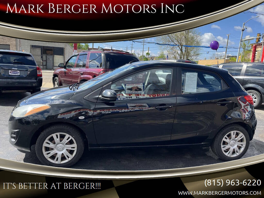 2012 MAZDA Mazda2