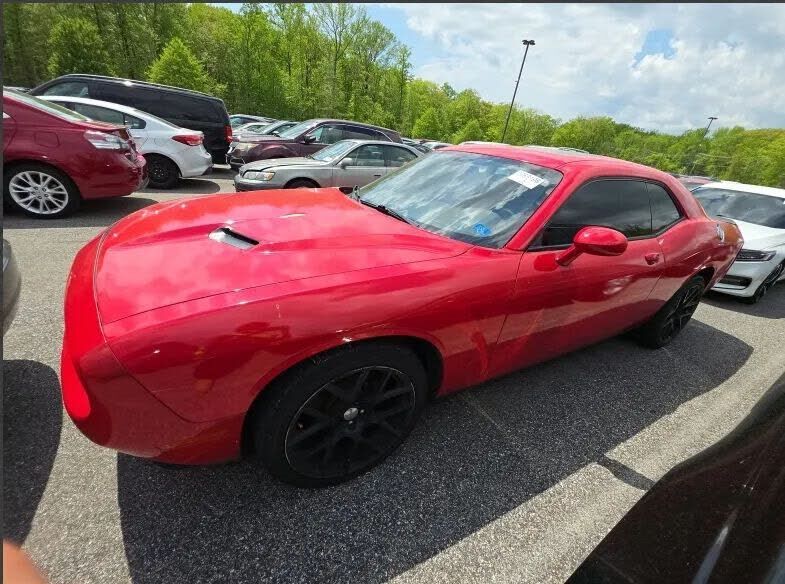 2017 DODGE Challenger