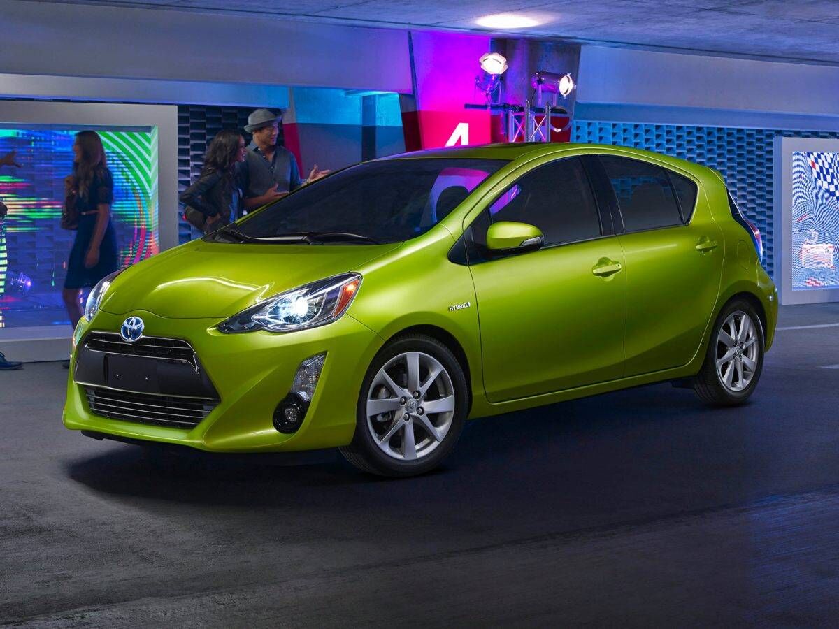 2016 TOYOTA Prius