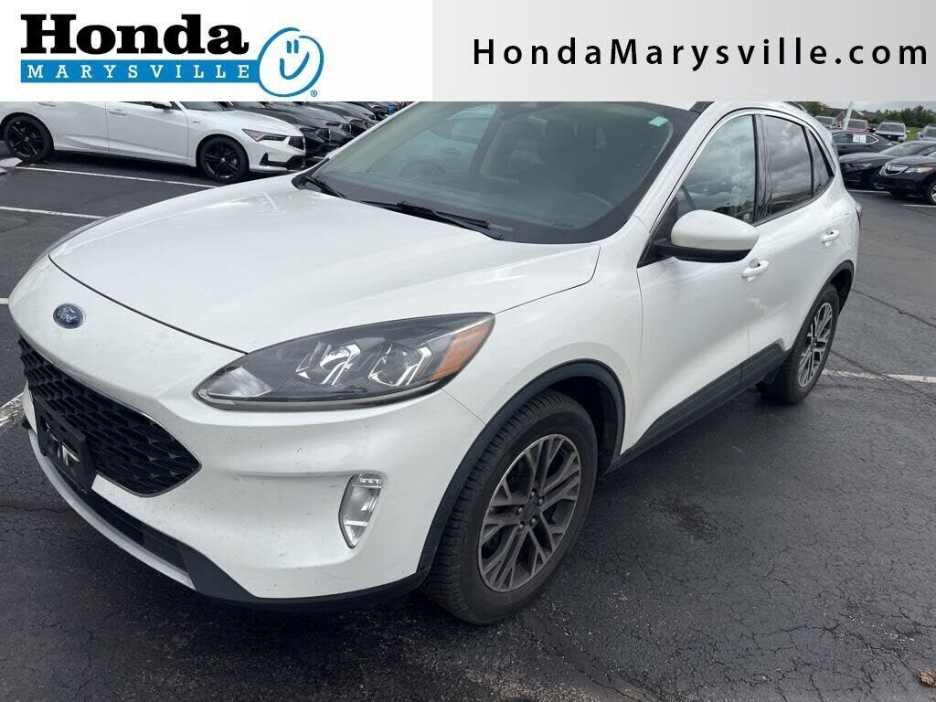 2020 FORD Escape