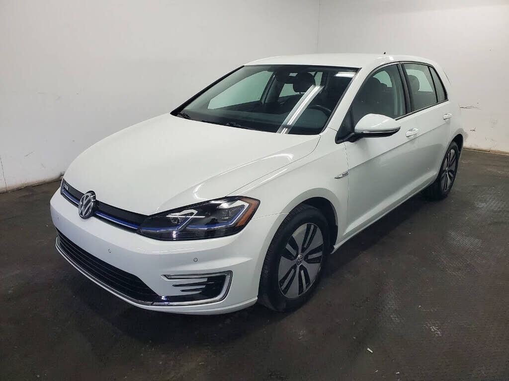 2017 VOLKSWAGEN e-Golf