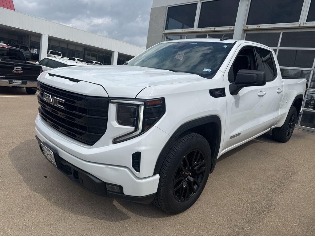 2023 GMC Sierra