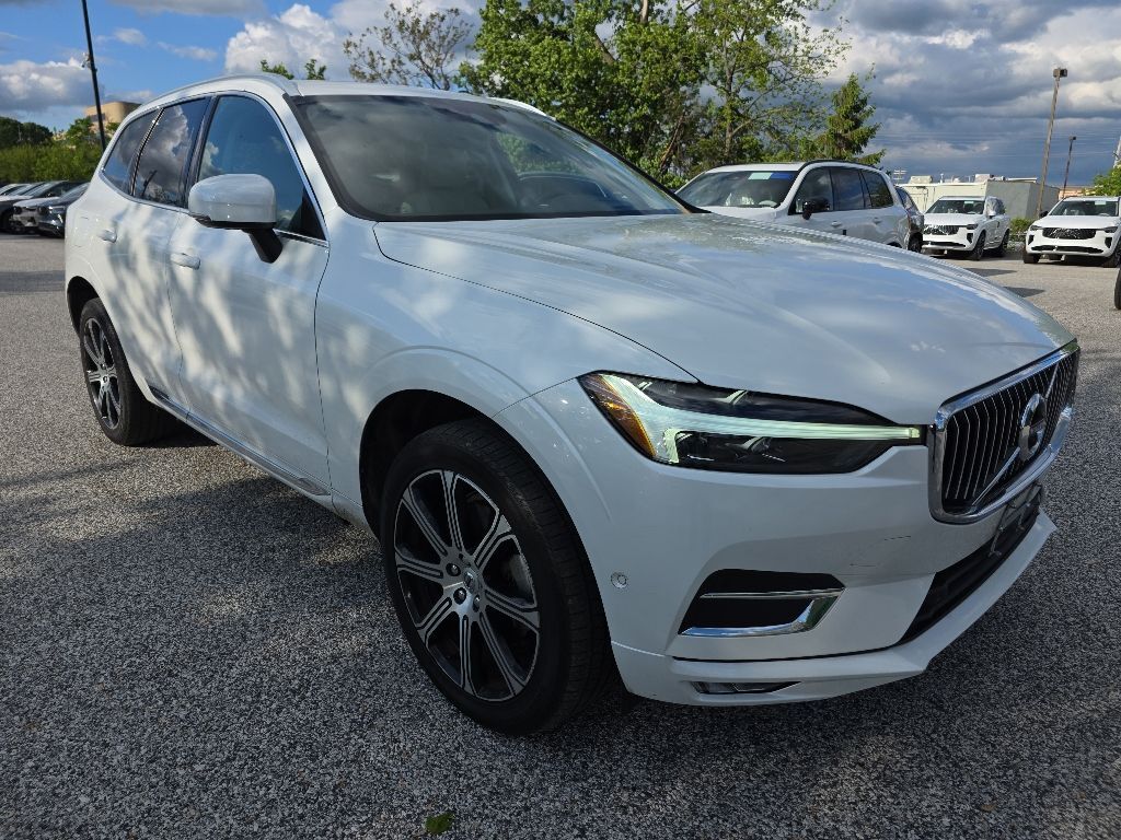 2021 VOLVO XC60