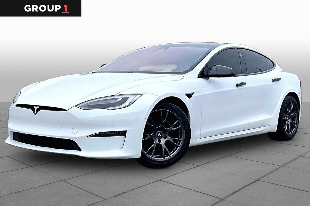 2022 TESLA Model S