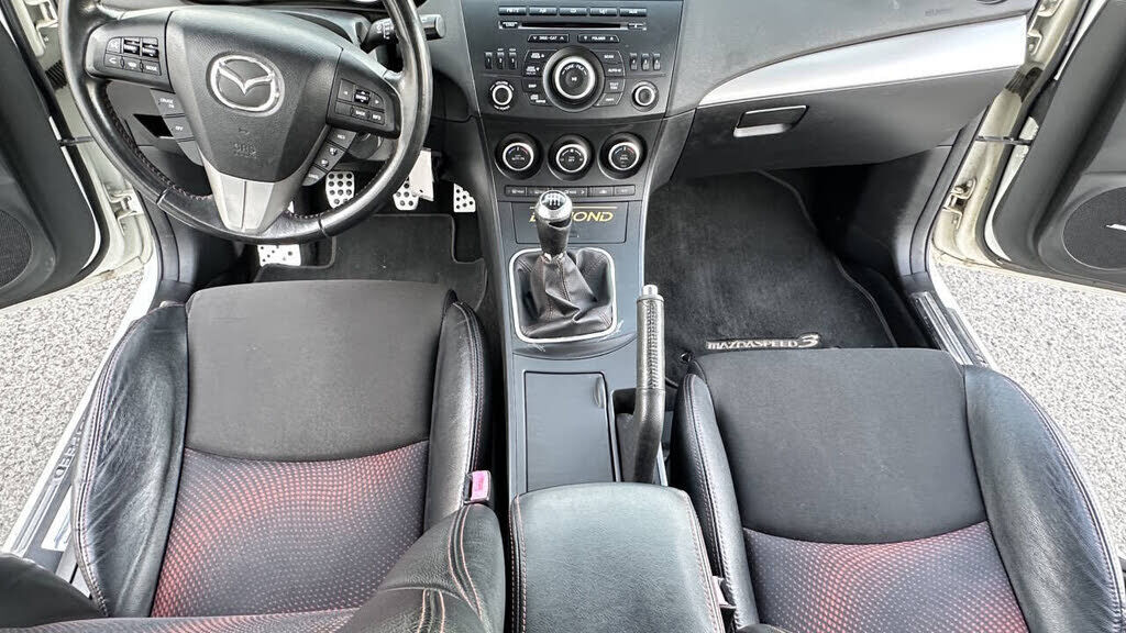 2012 MAZDA Mazda3