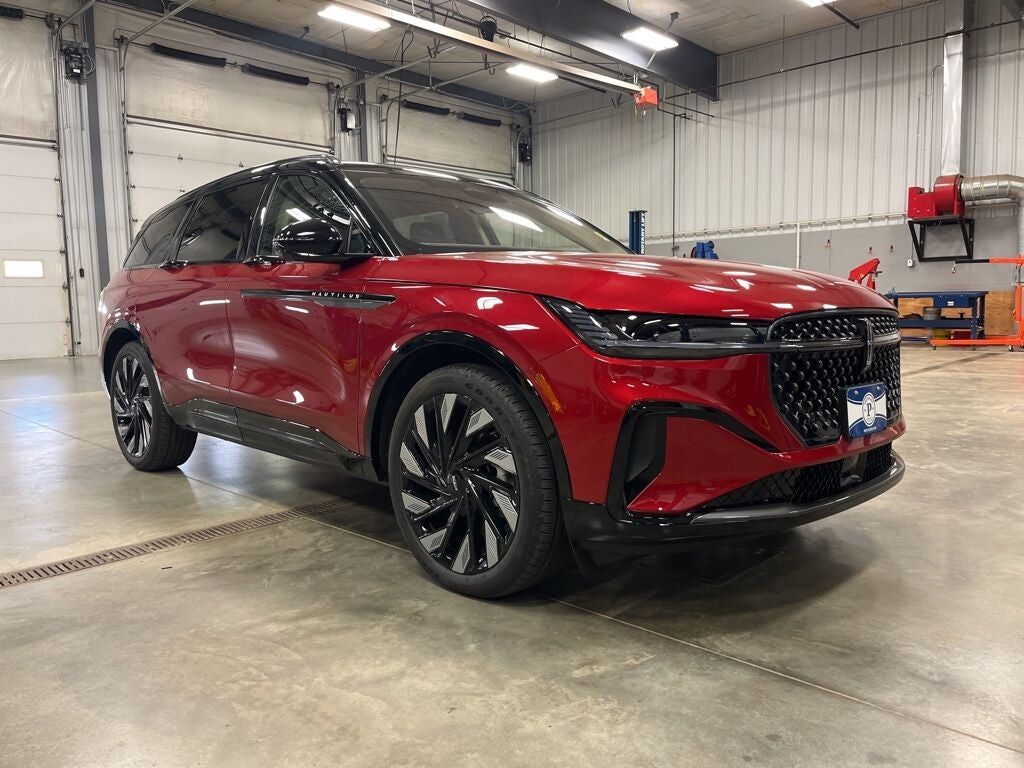 2025 LINCOLN Nautilus