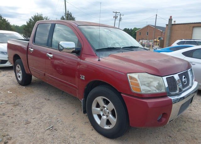 2004 NISSAN Titan