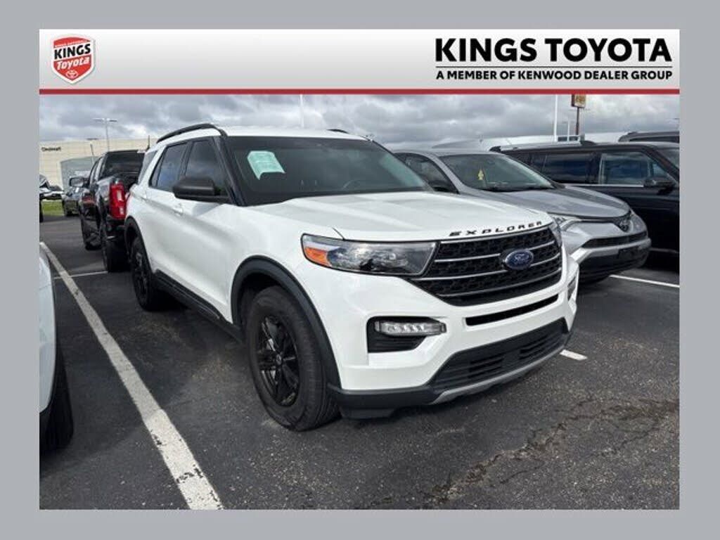 2021 FORD Explorer