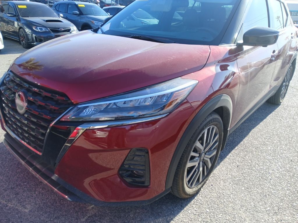 2023 NISSAN Kicks