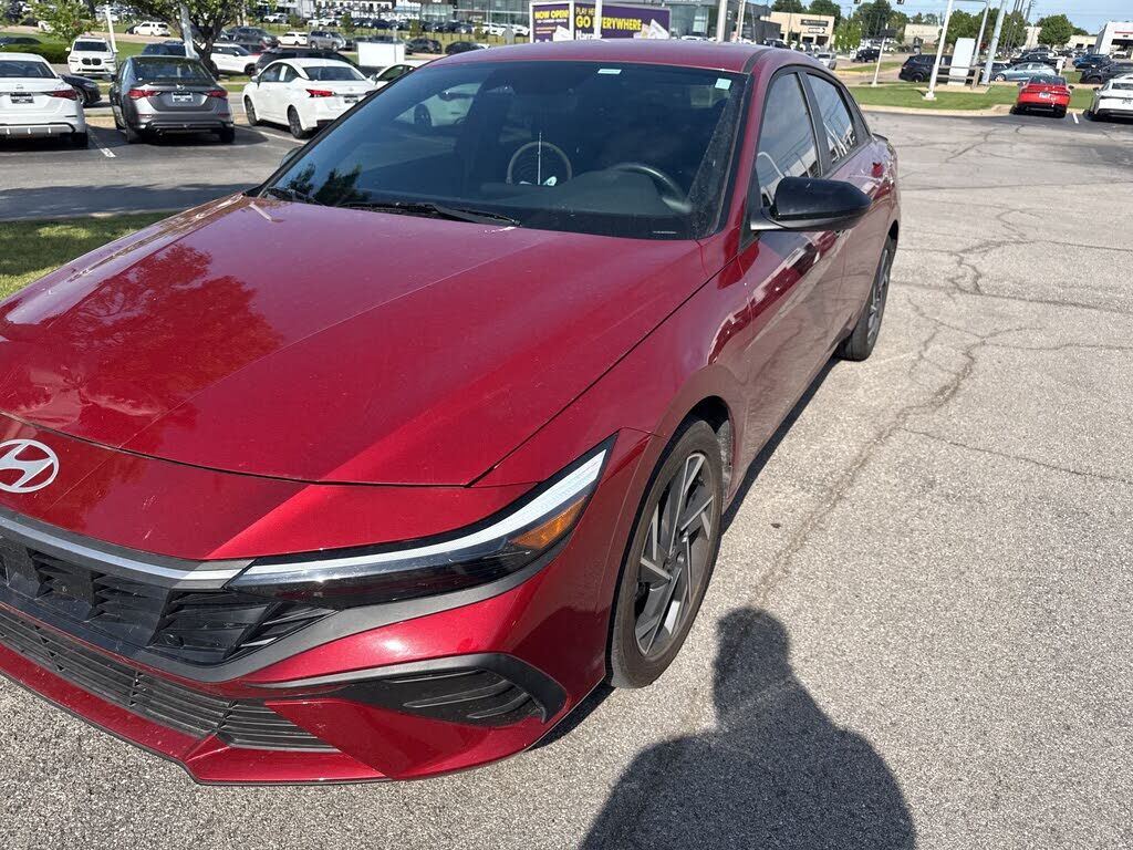 2025 HYUNDAI Elantra