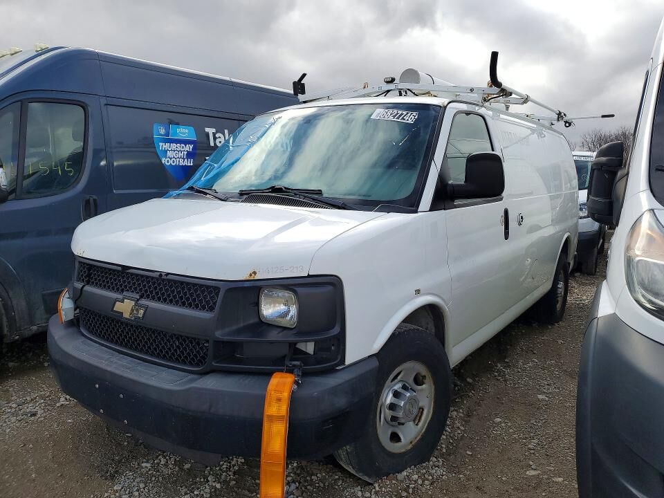 2013 CHEVROLET Express