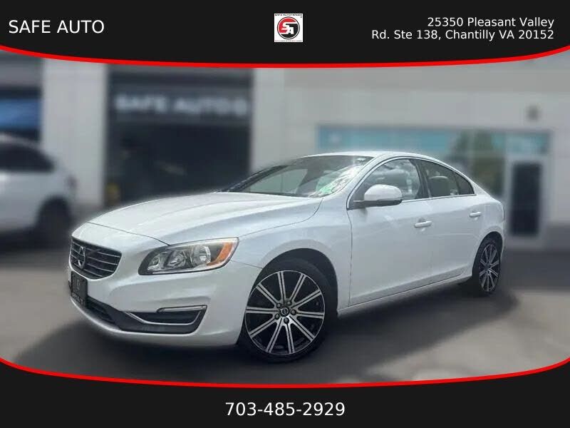 2015 VOLVO S60