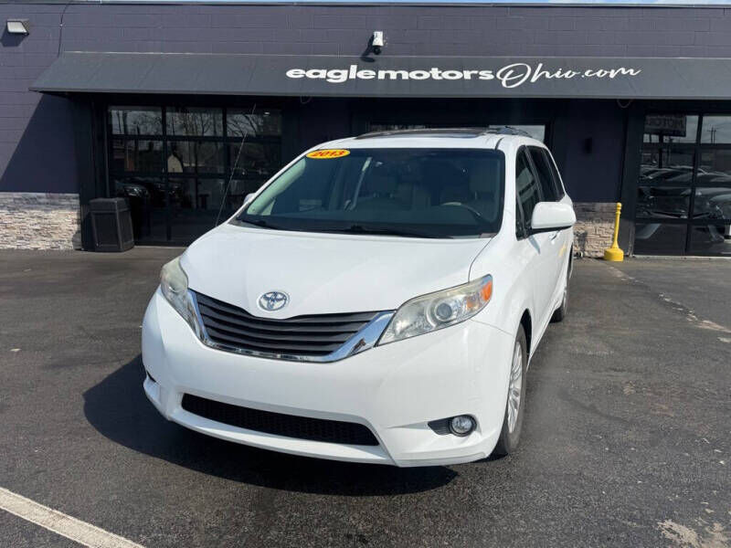 2013 TOYOTA Sienna