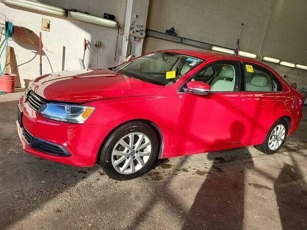 2013 VOLKSWAGEN Jetta
