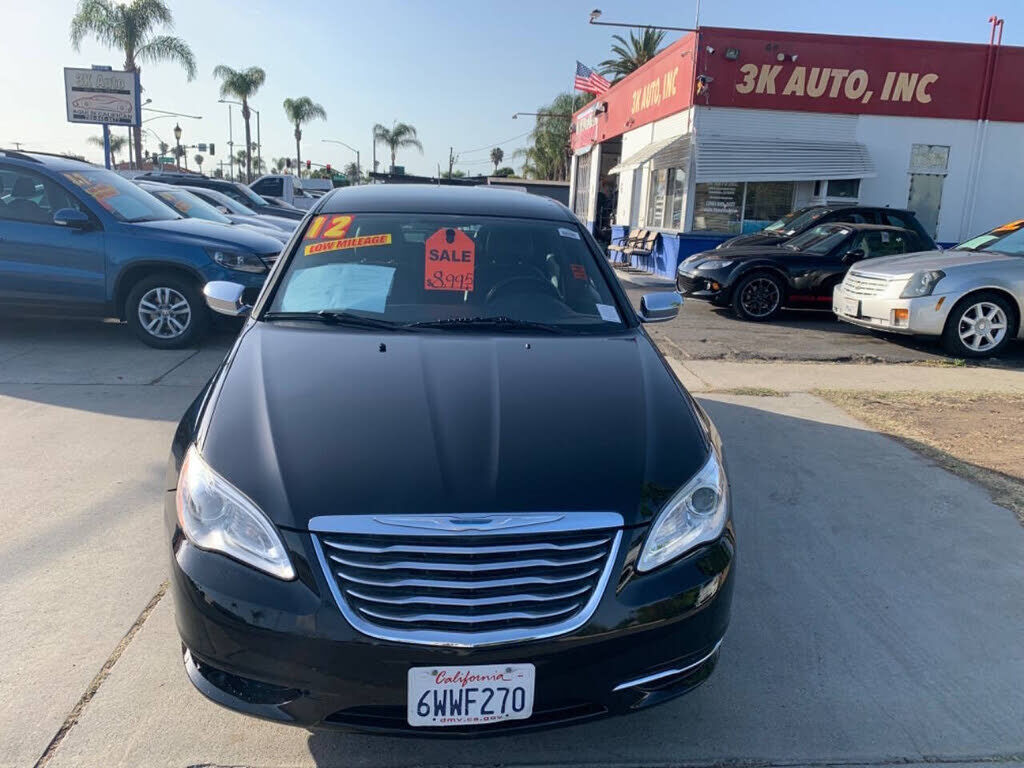 2012 CHRYSLER 200