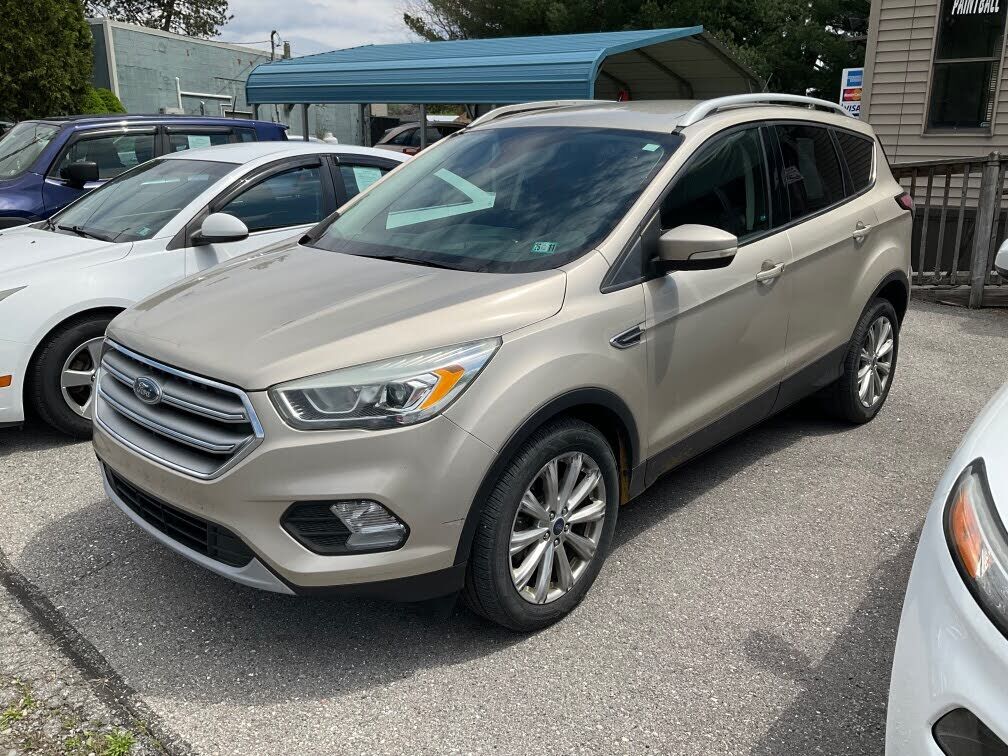 2017 FORD Escape