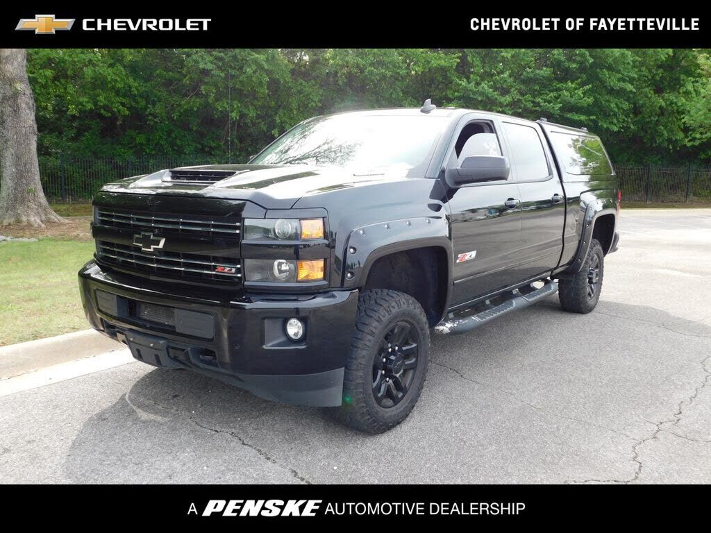 2018 CHEVROLET Silverado