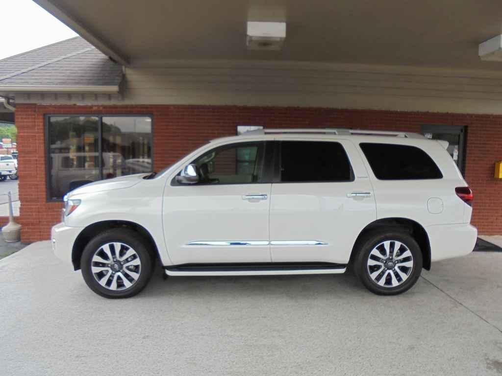2021 TOYOTA Sequoia