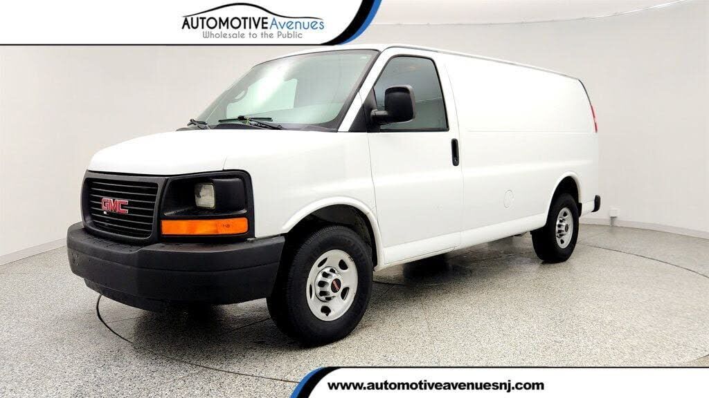 2015 GMC Savana