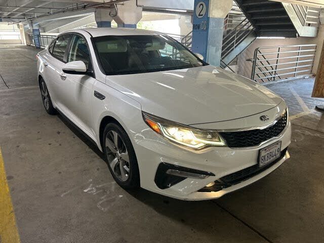 2019 KIA Optima