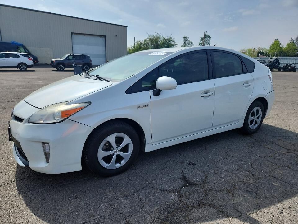 2013 TOYOTA PRIUS